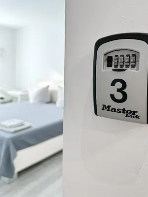 Ein Bett oder Betten in einem Zimmer der Unterkunft Moderne 3-Zimmer-Ferienwohnung bei Frankfurt - frisch renoviert, zentral gelegen und perfekt für Familien und Business-Trips