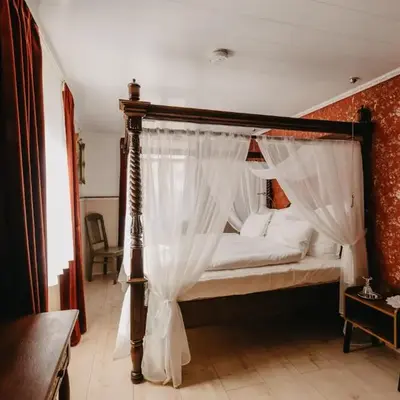 Altes Häusle am Waschbach Anno 1625 Ferienwohnungen und Privat Spa