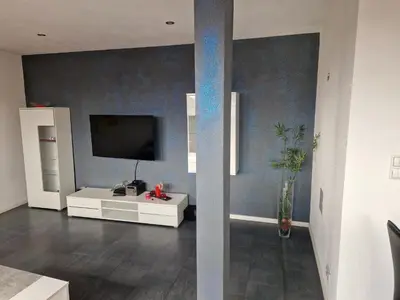 TV/Unterhaltungsangebot in der Unterkunft Wohnen auf Zeit City Speyer
