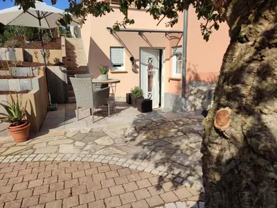 Das Gebäude in dem sich die Ferienwohnung befindet