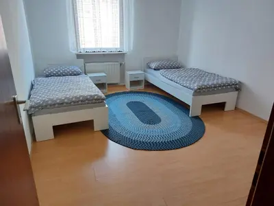 Ein Bett oder Betten in einem Zimmer der Unterkunft Ferienwohnung Enz