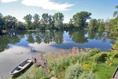 Blick auf einen Fluss in der Nähe der Ferienwohnung