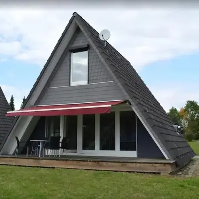 Ferienhaus in Waldkatzenbach modern & renoviert